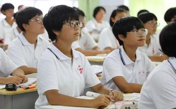 高一军训讲话稿8篇