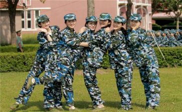 军训教官个人总结7篇
